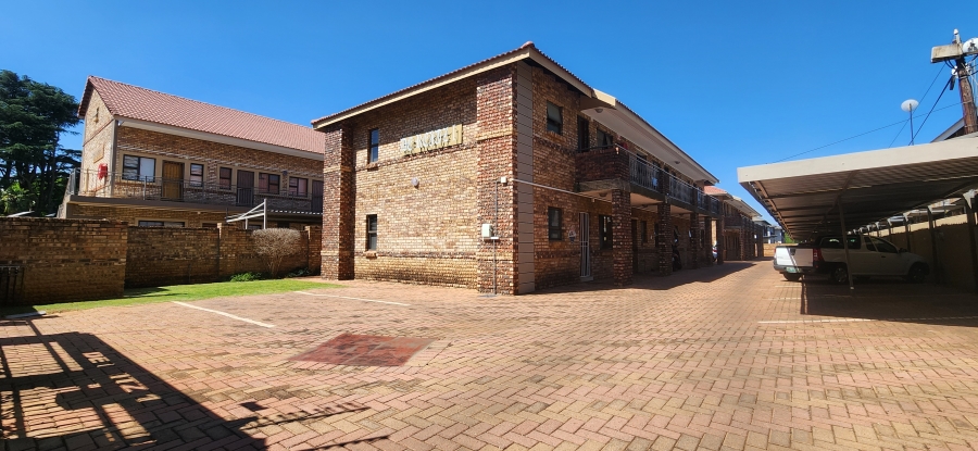 2 Bedroom Property for Sale in Die Bult North West